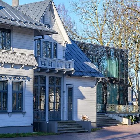 Roze Peldu Residence Liepāja Екстериор снимка